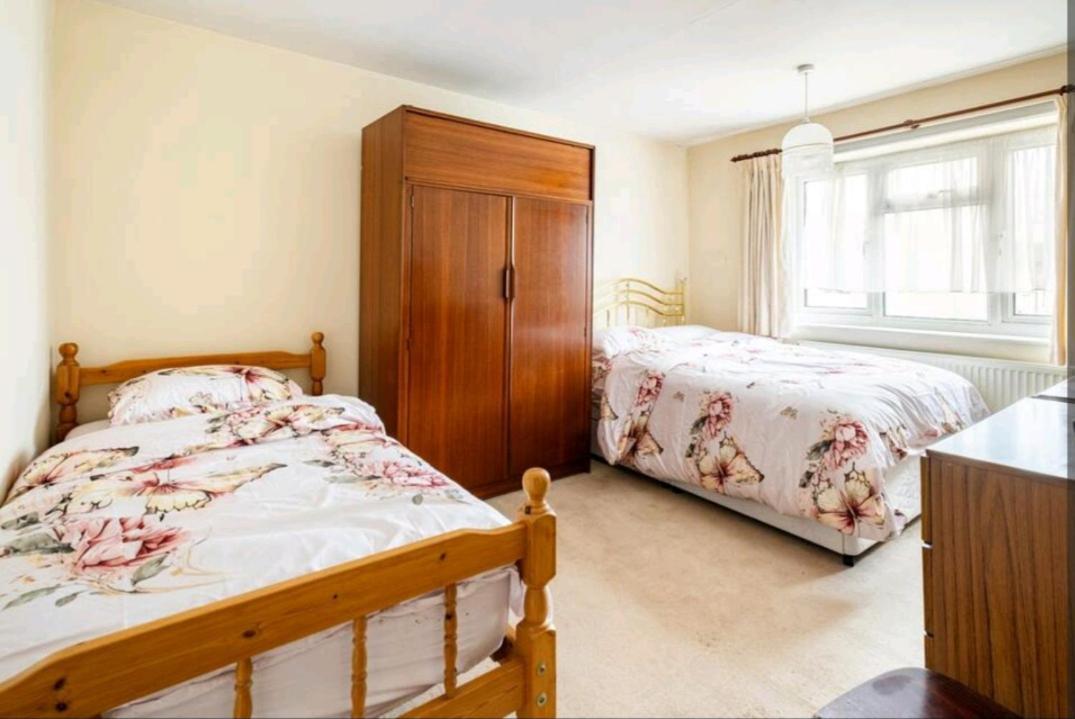London Stratford Holiday Home Экстерьер фото